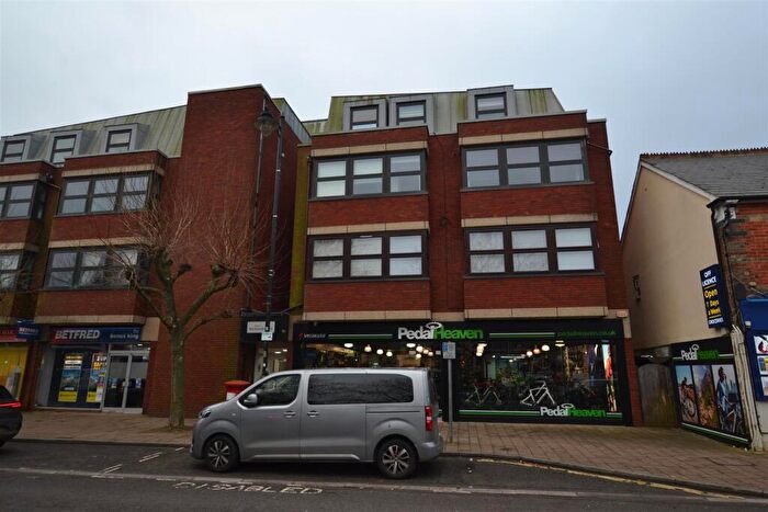 1 Bedroom Flat To Rent In Fleet Road, Fleet, GU51