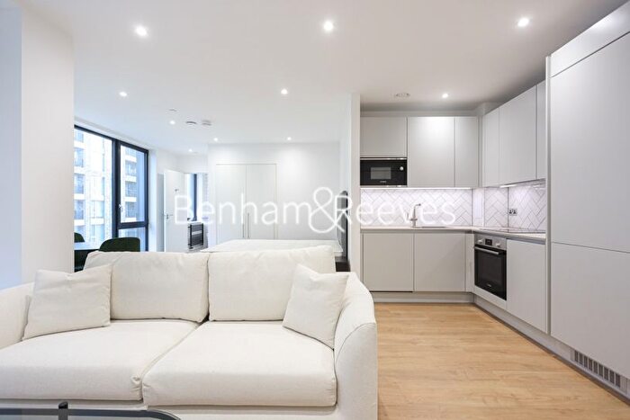 Studio To Rent In Blair Street, Aberfeldy Village, E14