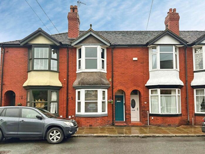 3 Bedroom Town House For Sale In Alma Street, Leek, Staffordshire, ST13