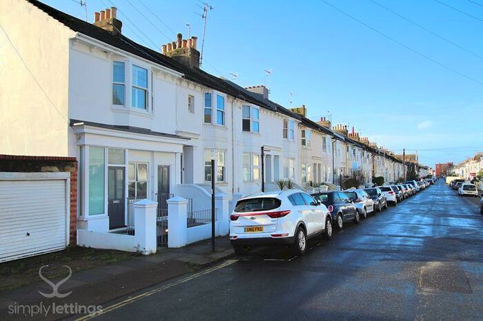 2 Bedroom Maisonette To Rent In Livingstone Road, Hove, BN3