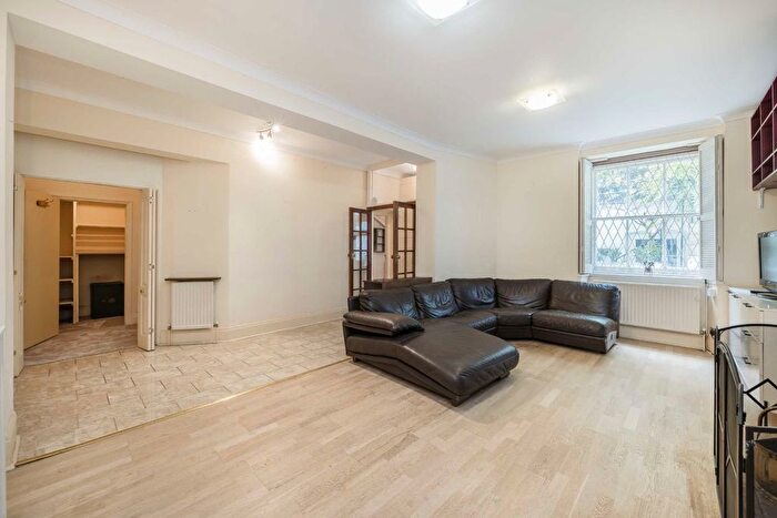 2 Bedroom Flat To Rent In Bryanston Square, Marylebone, W1H