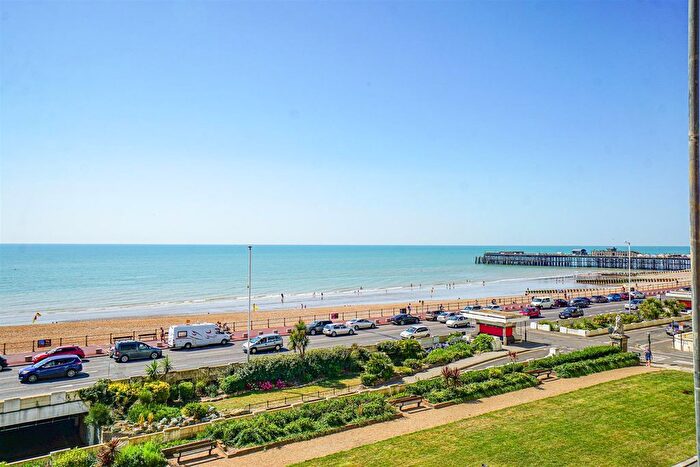2 Bedroom Flat For Sale In Robertson Terrace, Hastings, TN34