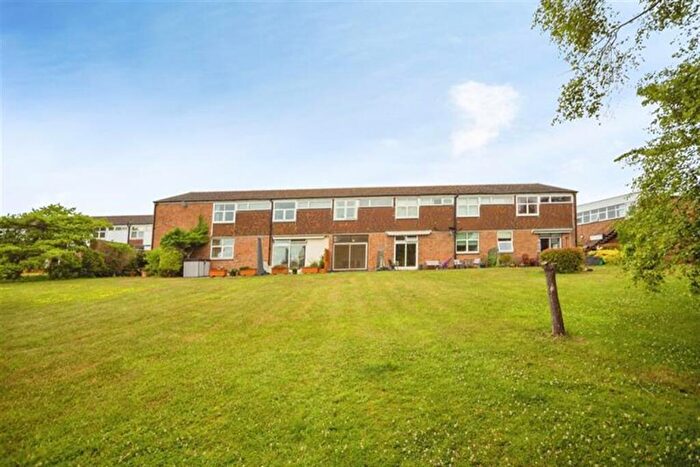 1 Bedroom Flat To Rent In Kent House, DA4