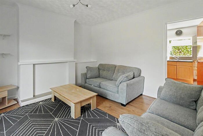 House To Rent In Boundary Road, Beeston, Nottingham, NG9