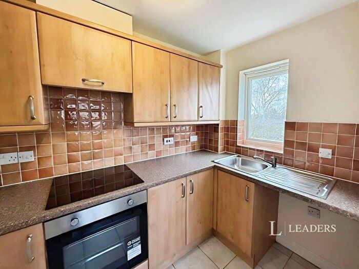 2 Bedroom Flat To Rent In Peterhouse Close, Peterborough, PE3