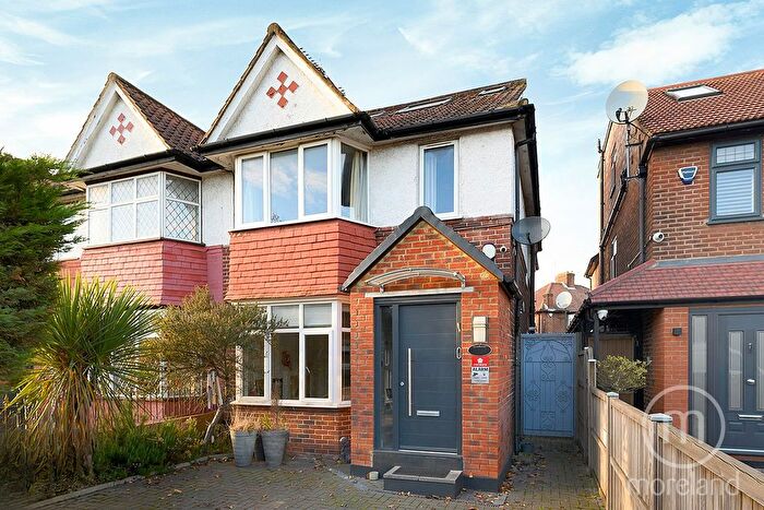 5 Bedroom Semi-detached House For Sale In Pennine Drive, Golders Green Estate, NW2
