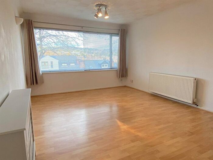 2 Bedroom Flat To Rent In Psalter Court, Sheffield, S11