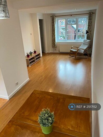 3 Bedroom Terraced House To Rent In Ashdales, St Albans, AL1