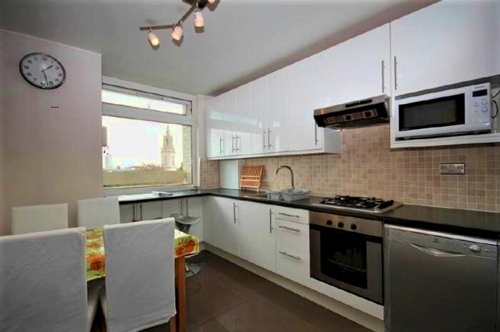 2 Bedroom Flat To Rent In Marine Street, Bermondsey, SE16
