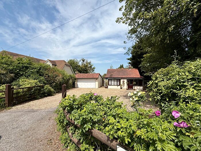 4 Bedroom Bungalow For Sale In Rosedene Canterbury Road, Ashford, TN25
