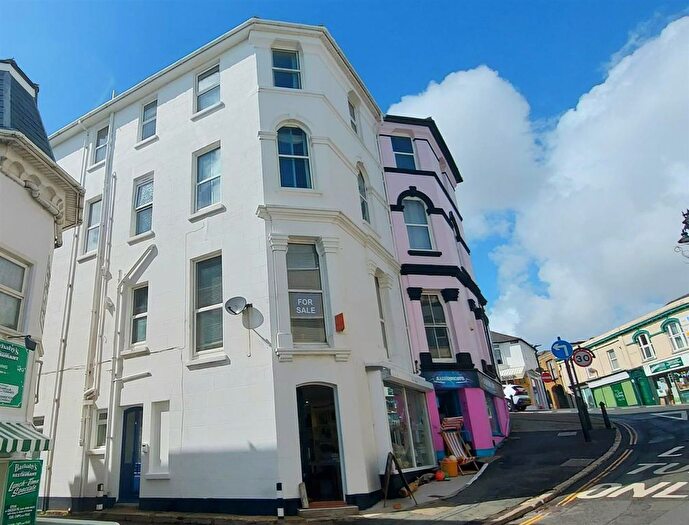 7 Bedroom Town House For Sale In Pier Street, Sandown, PO36