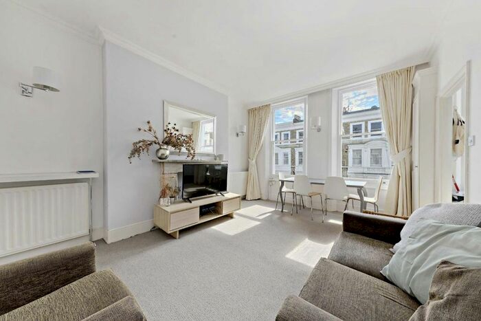 1 Bedroom Flat To Rent In Charleville Road, London, W14