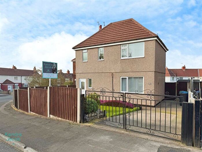 3 Bedroom Semi Detached House For Sale In South Avenue, Worksop, S80