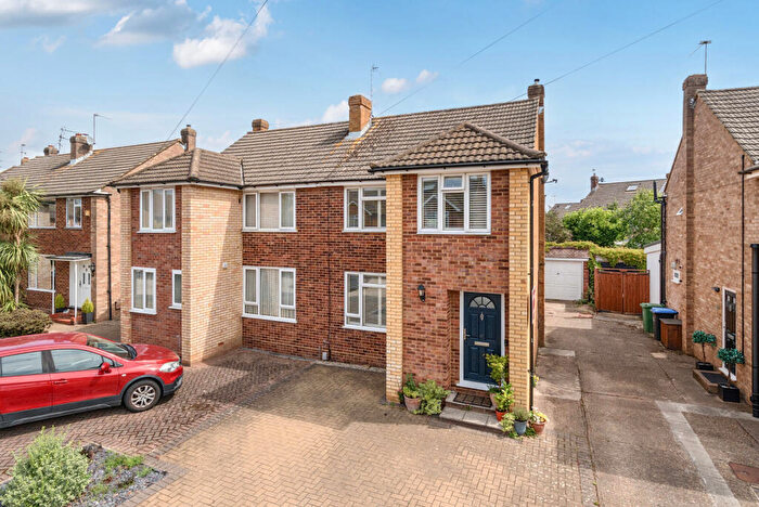 3 Bedroom Semi-Detached House For Sale In Edward Ii Avenue, Byfleet, KT14