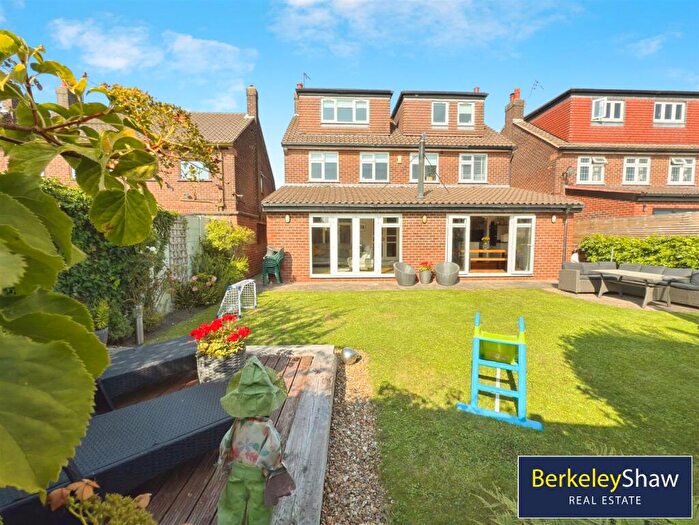 5 Bedroom Detached House For Sale In Bonnington Avenue, Crosby, Liverpool, L23