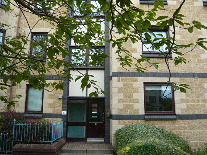 2 Bedroom Flat To Rent In West Bryson Road, Polwarth, Edinburgh, EH11