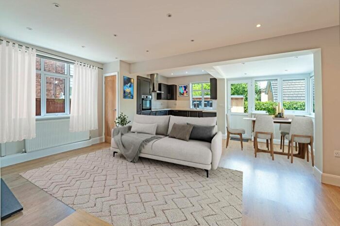 3 Bedroom Detached Bungalow For Sale In Blackbrook Avenue, Hawarden, CH5