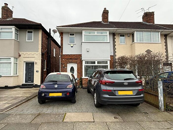 3 Bedroom Town House For Sale In Greystone Road, Broadgreen, Liverpool, L14