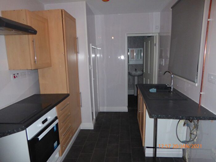 1 Bedroom Flat To Rent In Gilman Street, Hanley, Stoke On Trent, ST1