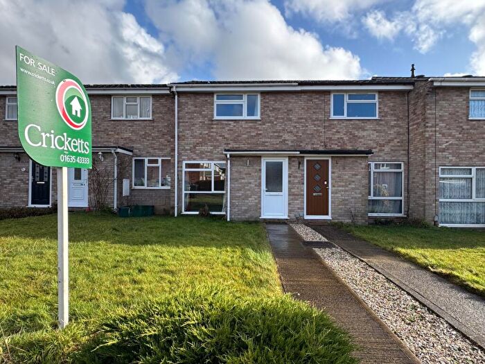 2 Bedroom Terraced House For Sale In Eliot Close, Thatcham, RG18