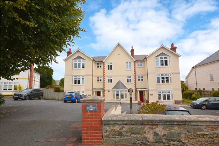2 Bedroom Apartment For Sale In Bainbridge Avenue, Plymouth, Devon, PL3
