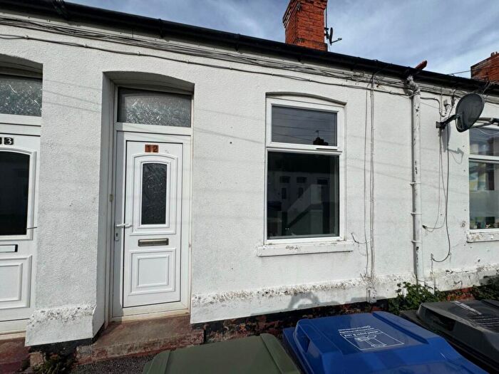 1 Bedroom Bungalow To Rent In The Square, Grimsby, DN32