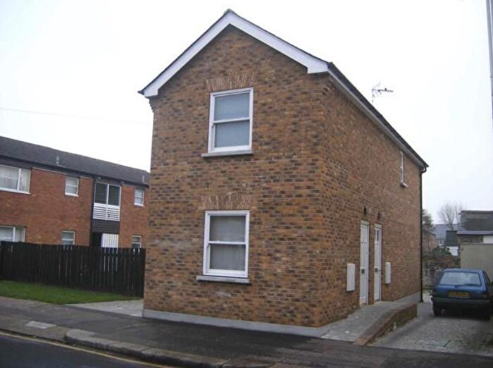 1 Bedroom Flat To Rent In George Street, Shoeburyness, Southend-on-Sea, SS3