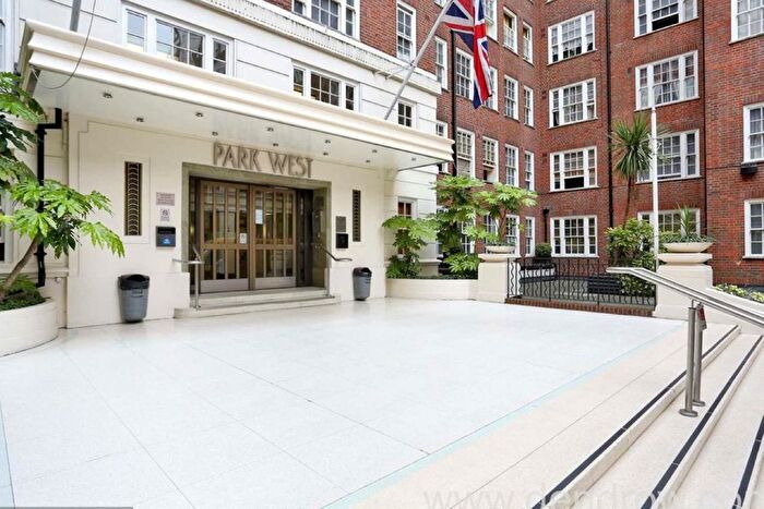 3 Bedroom Flat For Sale In Edgware Road, Marylebone, W2