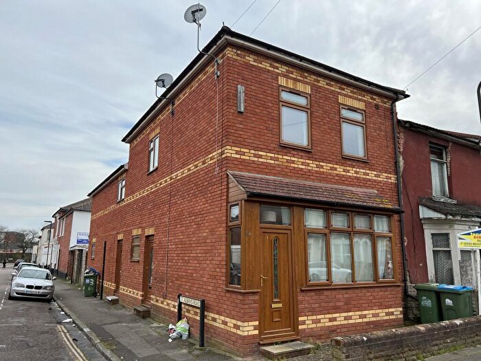 3 Bedroom Flat To Rent In Derby Road, Newtown, Southampton, SO14