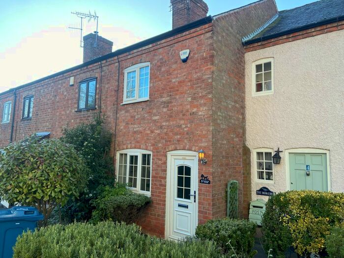 2 Bedroom Detached House To Rent In Easthorpe Cottages, Ruddington, Nottingham, NG11