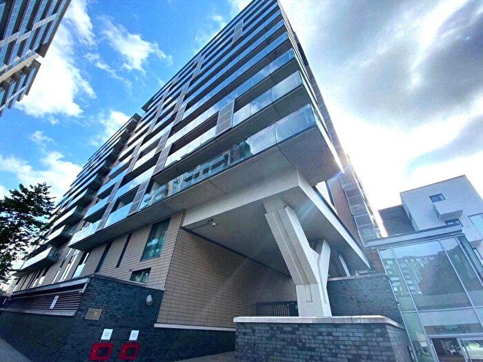 1 Bedroom Apartment To Rent In Spectrum Block, Blackfriars Road, Salford, Manchester City Centre, M3