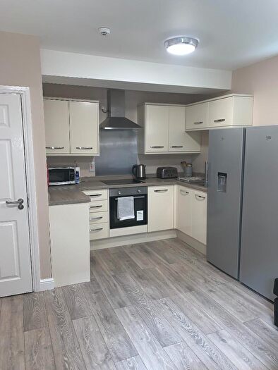 7 Bedroom Detached House To Rent In Pomona Street, Liverpool, Merseyside, L3