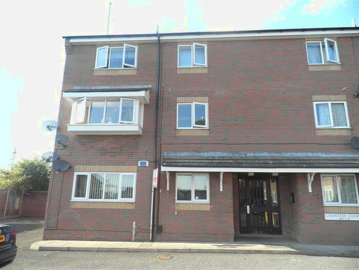 2 Bedroom Flat To Rent In Countess Road, Northampton, NN5