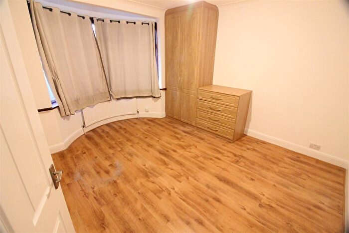 7 Bedroom Property To Rent In Great West Road, Isleworth, TW7