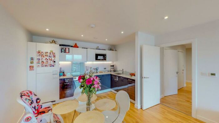 2 Bedroom Apartment To Rent In Octavius Street, London, SE8