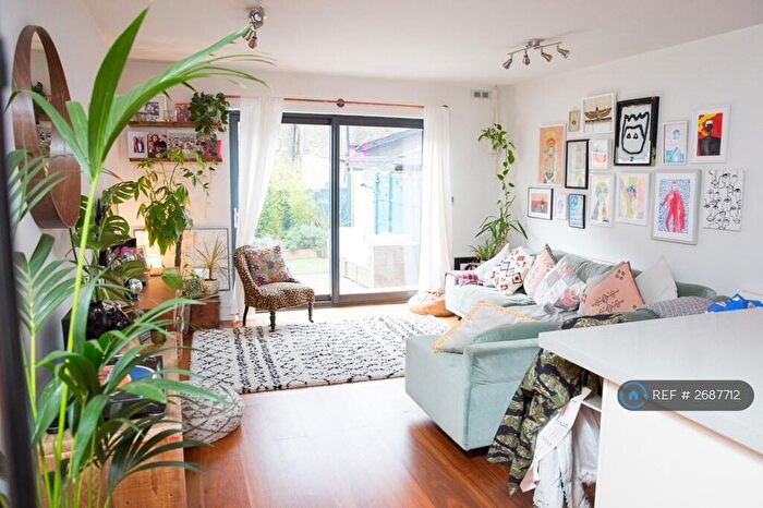 1 Bedroom Flat To Rent In Harefield Mews, London, SE4