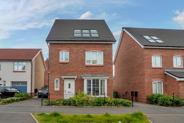 4 Bedroom Detached House To Rent In Scenic Street, Manchester, M18