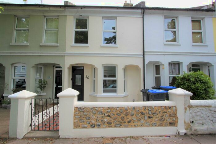 3 Bedroom House To Rent In Stanley Road, Worthing, BN11