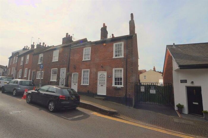 2 Bedroom House To Rent In Spencer Street, St Albans, AL3
