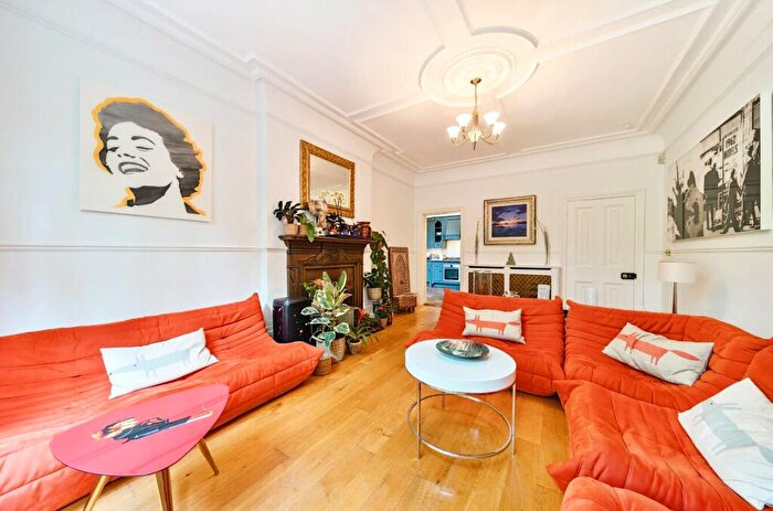 6 Bedroom Terraced House For Sale In Glenloch Road, Belsize Park, London, NW3