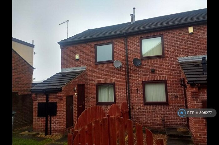 2 Bedroom Semi-Detached House To Rent In Park View, Barnsley, S75