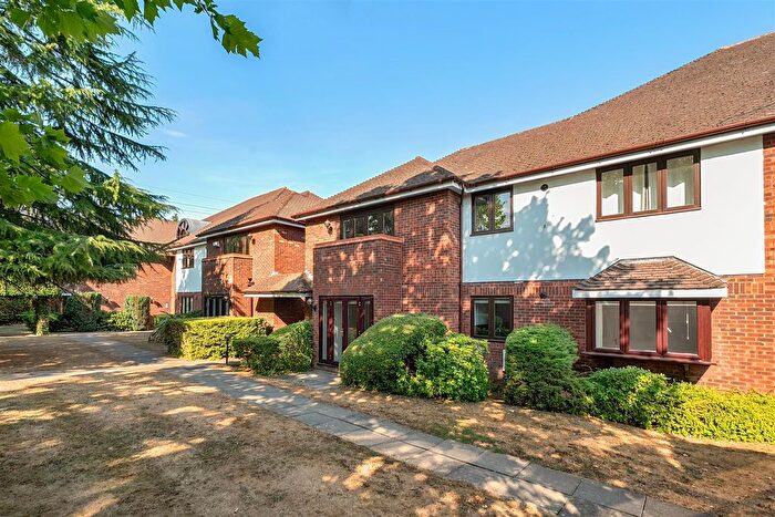 2 Bedroom Flat For Sale In Kevere Court, Kewferry Drive, Northwood, HA6