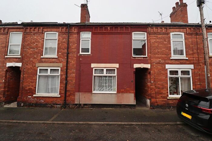2 Bedroom Terraced House For Sale In Russell Street, Lincoln, LN5