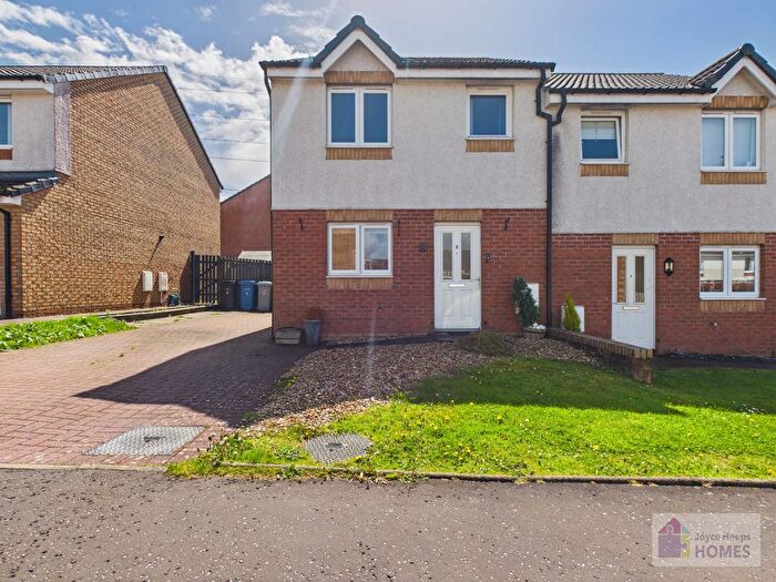3 Bedroom Semi-Detached House For Sale In Fenton Place, Lindsayfield, East Kilbride, G75