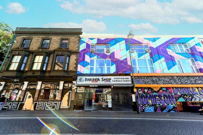 2 Bedroom Flat To Rent In High Road Leytonstone, London, E11