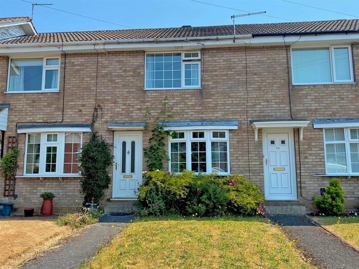 2 Bedroom Town House To Rent In Sherwood Drive, Harrogate, HG2