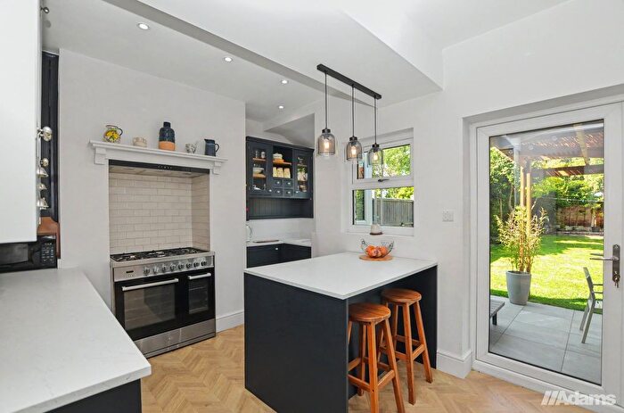 3 Bedroom Semi-Detached House For Sale In Maryhill Road, Runcorn, WA7