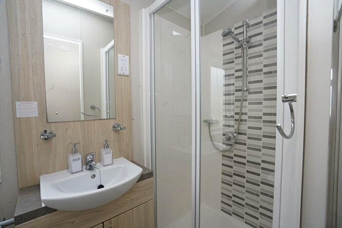 2 Bedroom Caravan For Sale In Pegwell Bay Holiday Park, CT11