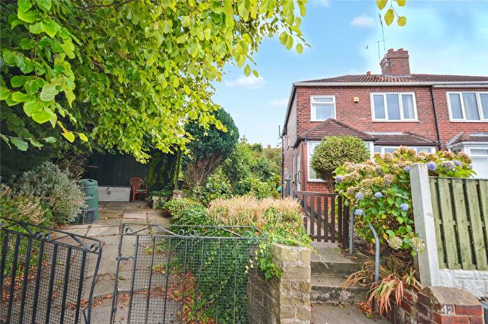 3 Bedroom Semi-Detached House For Sale In Blakeney Road, Leeds, West Yorkshire, LS10