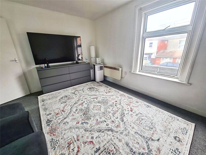 1 Bedroom Flat To Rent In Lodge Road, Southampton, Hampshire, SO14